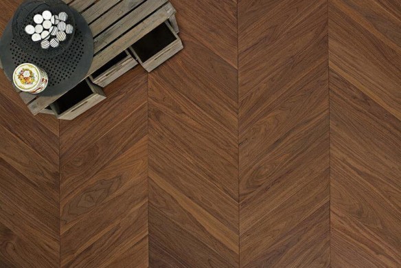 AMERİCAN CEVİZ FIRÇALI YAĞLI